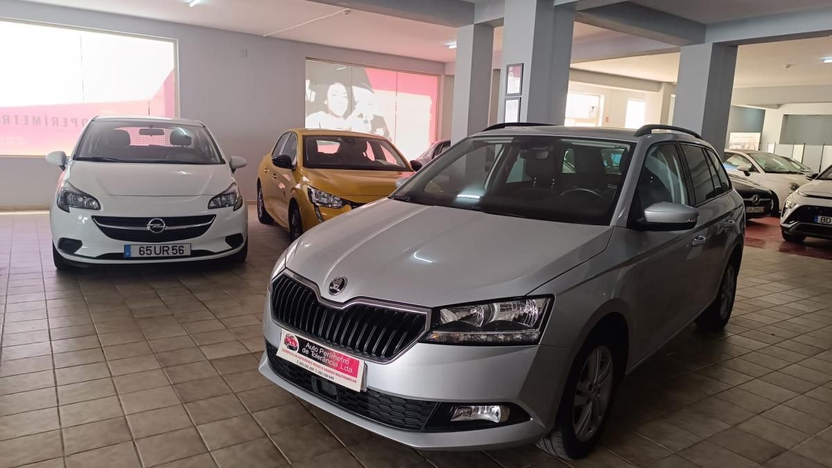 skoda-fabia-break-2022-gasolina-999cc
