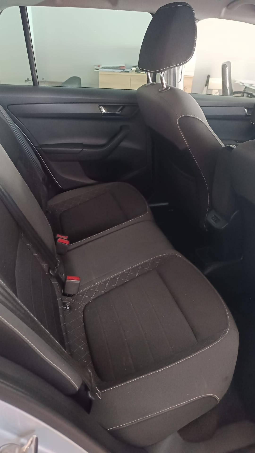 skoda-fabia-break-2022-gasolina-999cc
