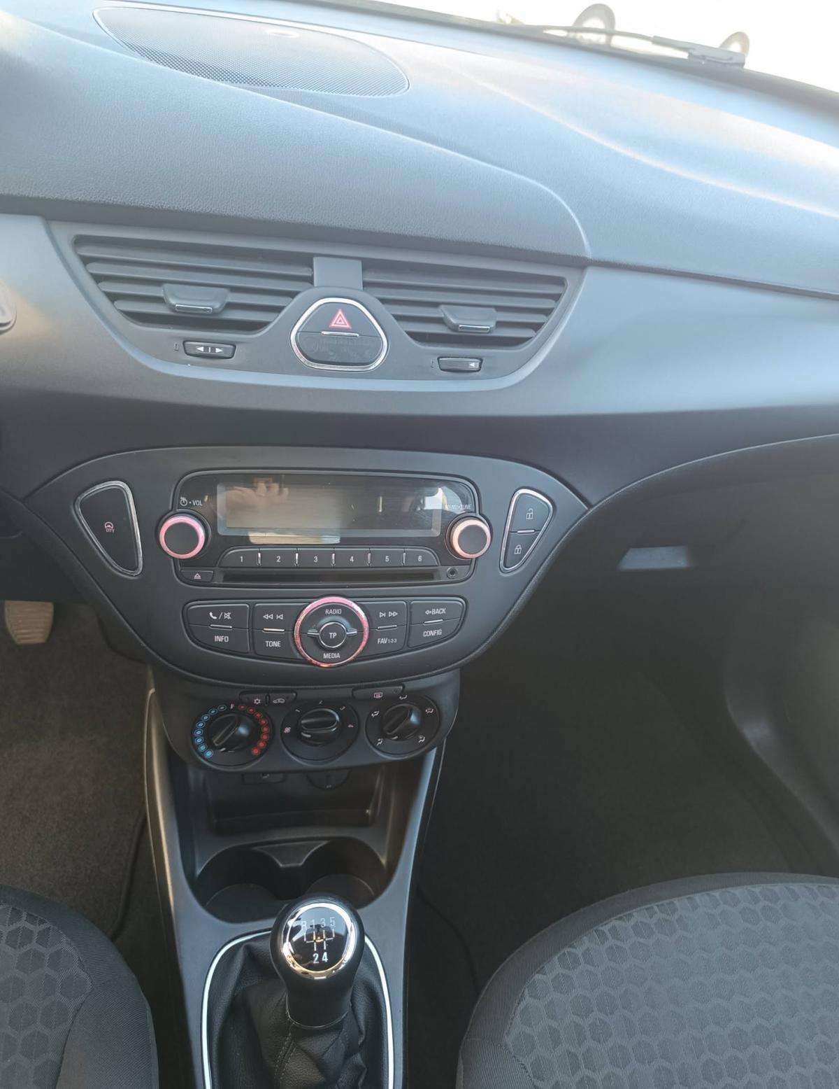 opel-corsa-2015-gasolina-1229cc