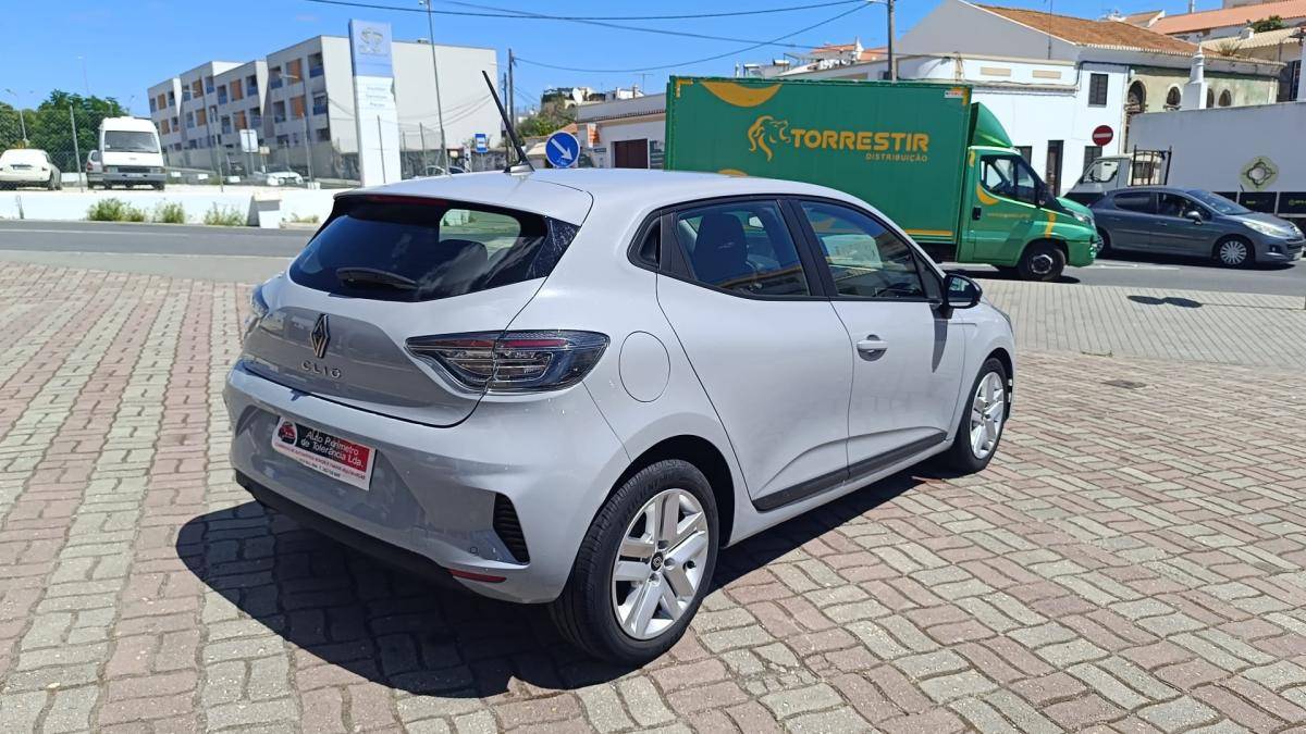 renault-clio-2024-gasolina-999cc