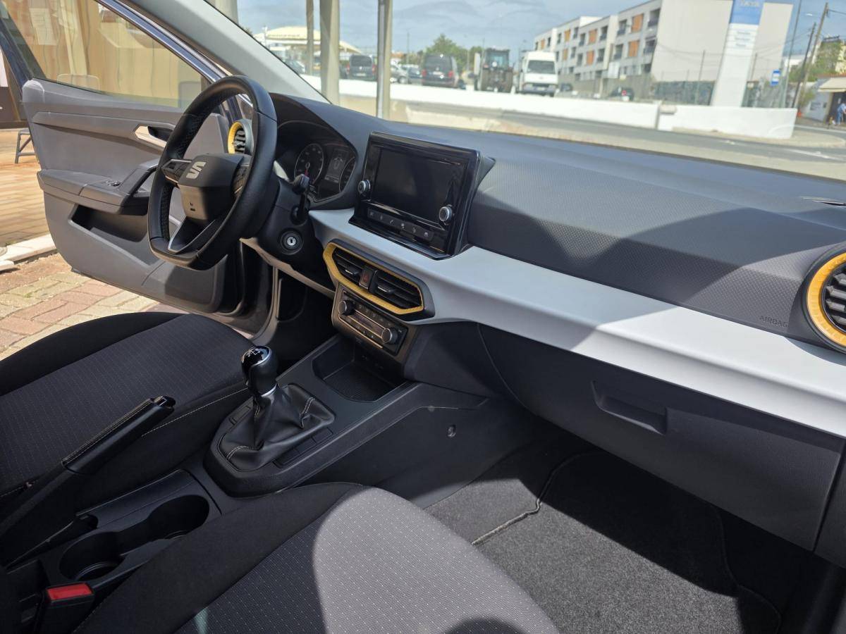 seat-ibiza-2022-gasolina-999cc