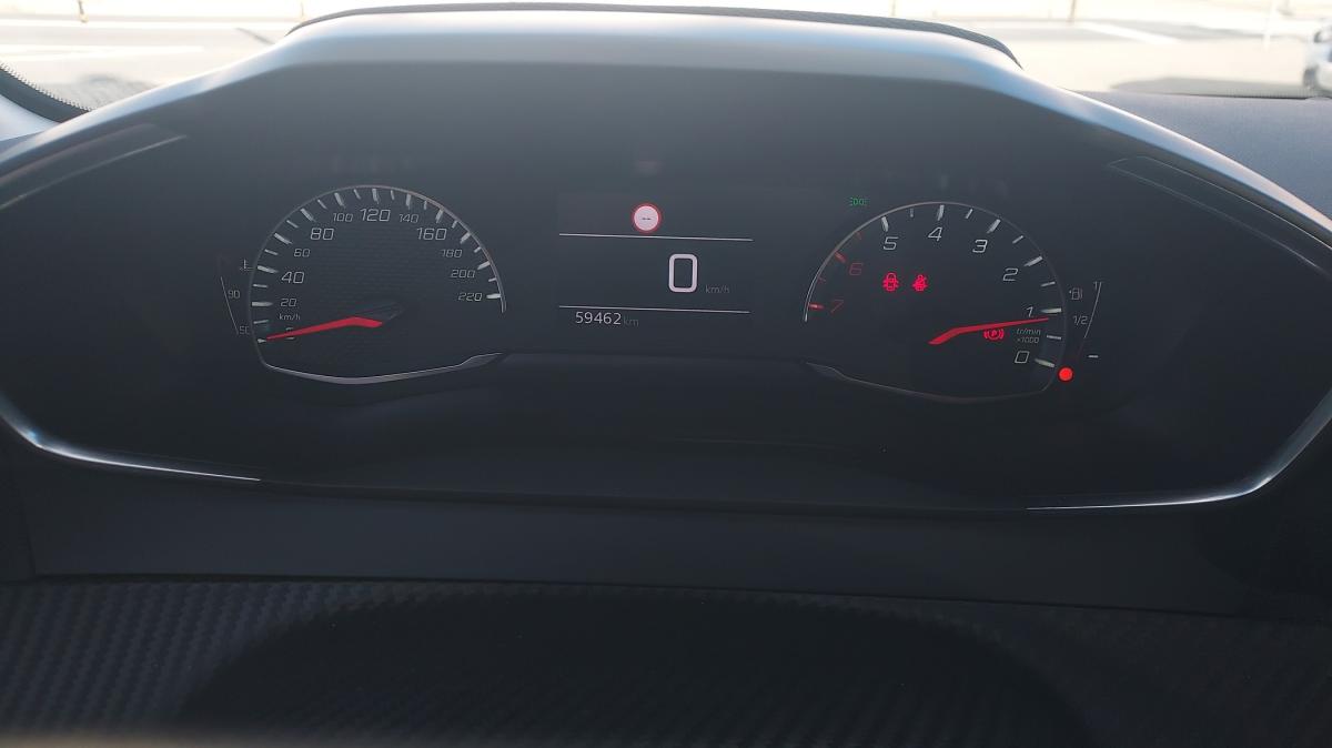 peugeot-208-2022-gasolina-1199cc