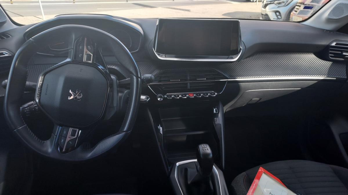 peugeot-208-2022-gasolina-1199cc