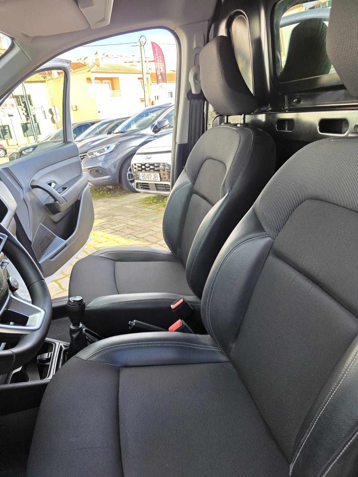 renault-express-2022-diesel-1461cc