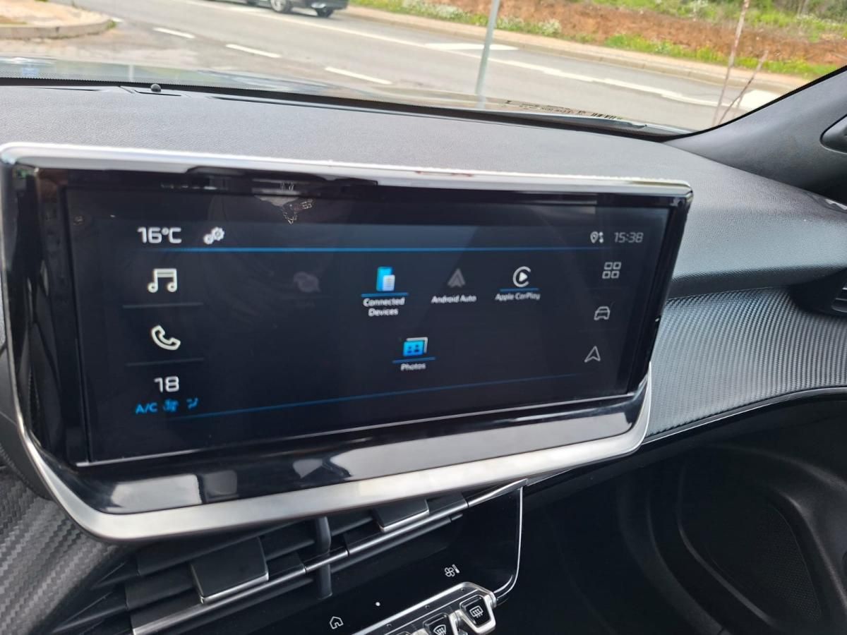peugeot-2008-2023-gasolina-1199cc