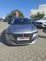 peugeot-208-2022-gasolina-1199cc