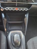 peugeot-208-2022-gasolina-1199cc