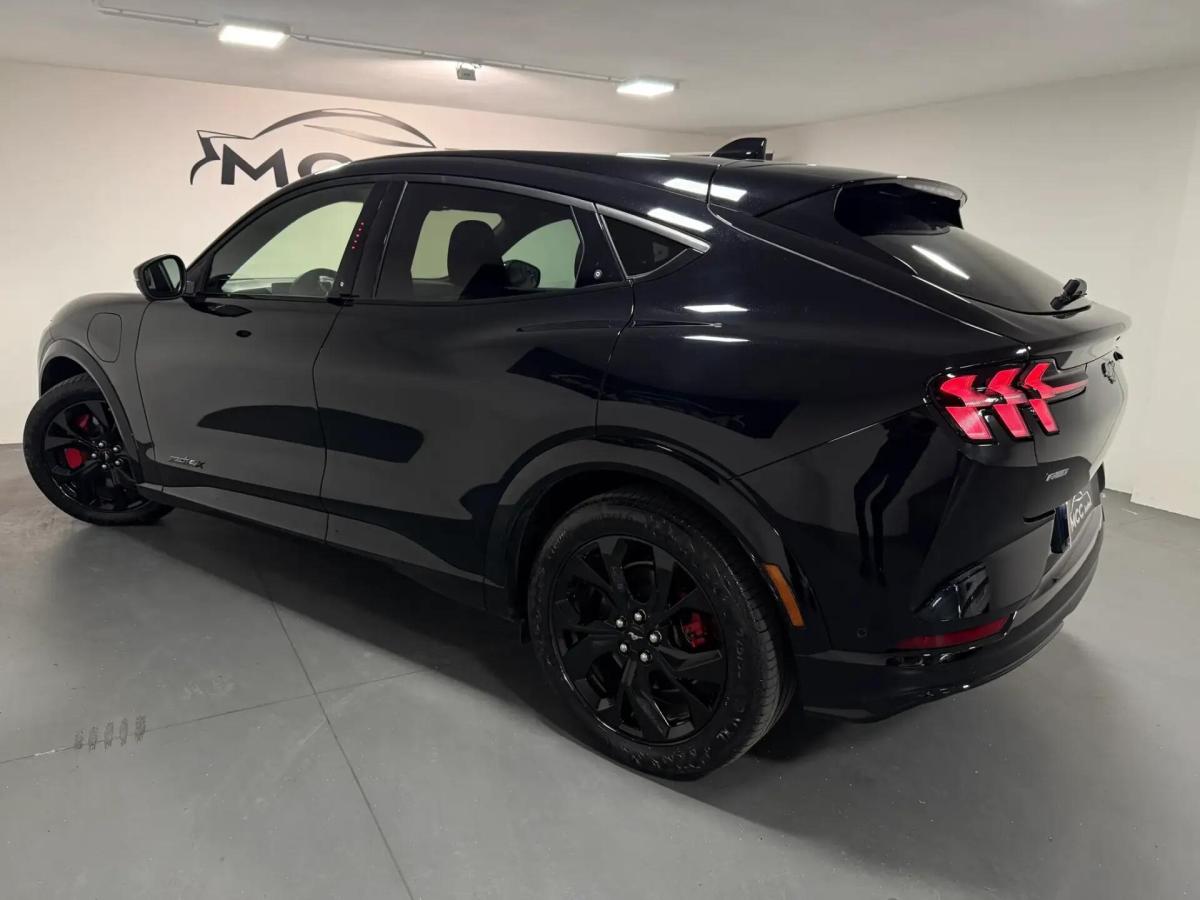 ford-mustang-mach-e-2024-eletrico-0cc