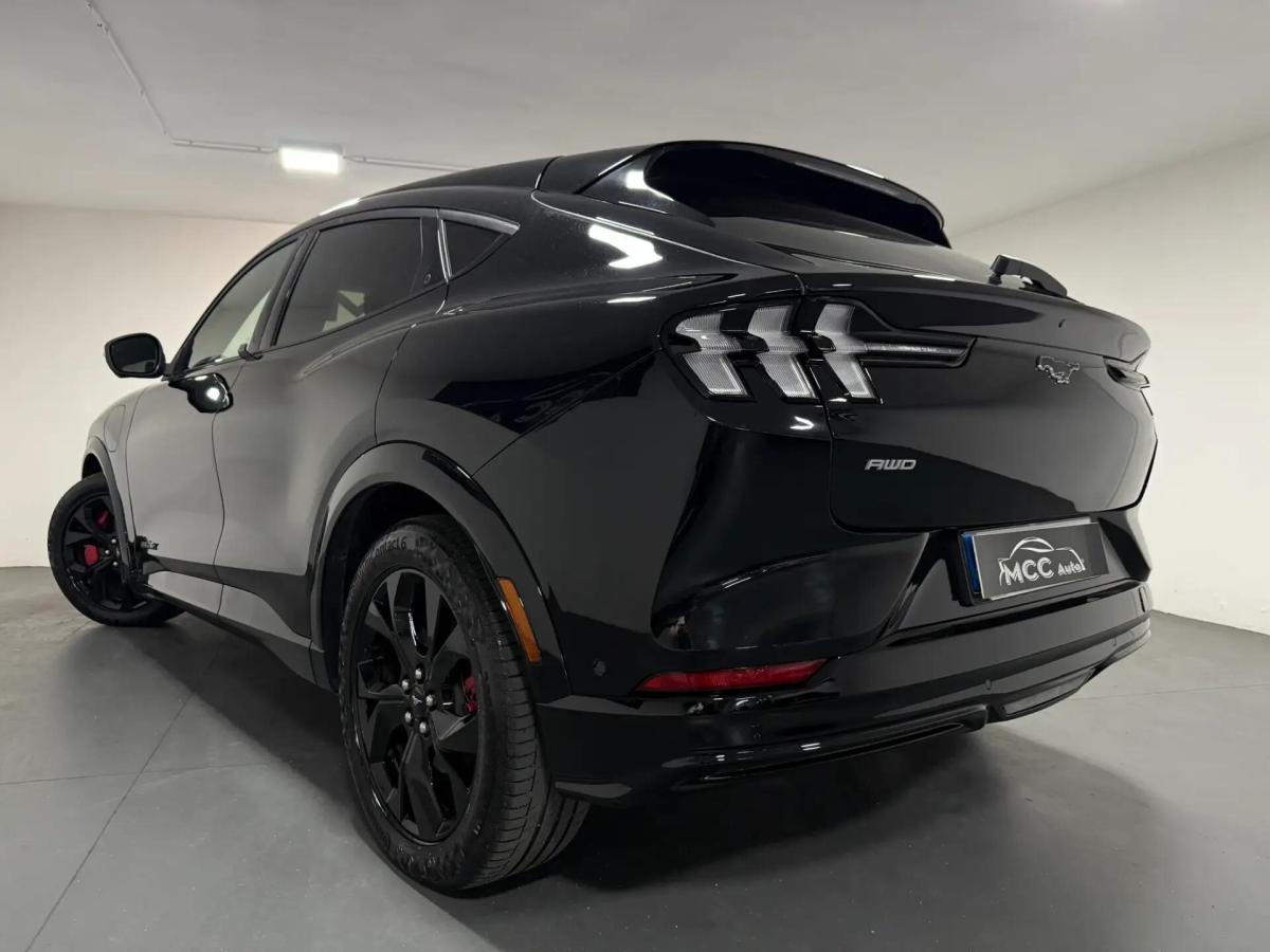 ford-mustang-mach-e-2024-eletrico-0cc