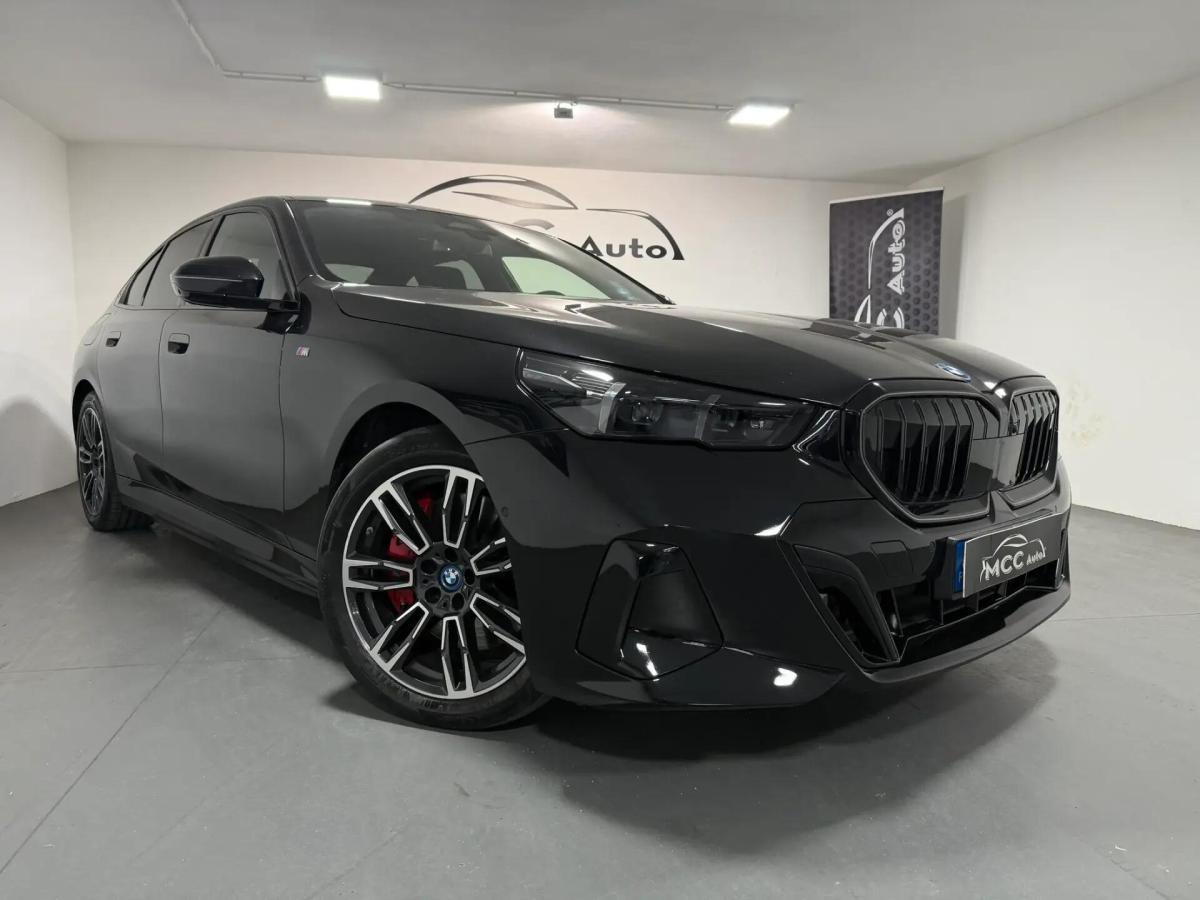 bmw-serie-5-2025-eletrico-0cc