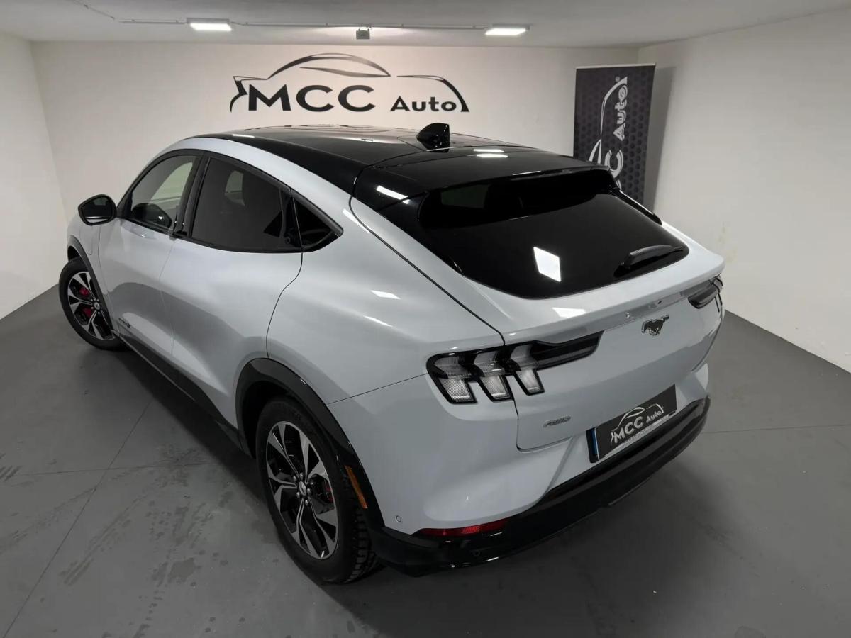 ford-mustang-mach-e-2024-eletrico-0cc