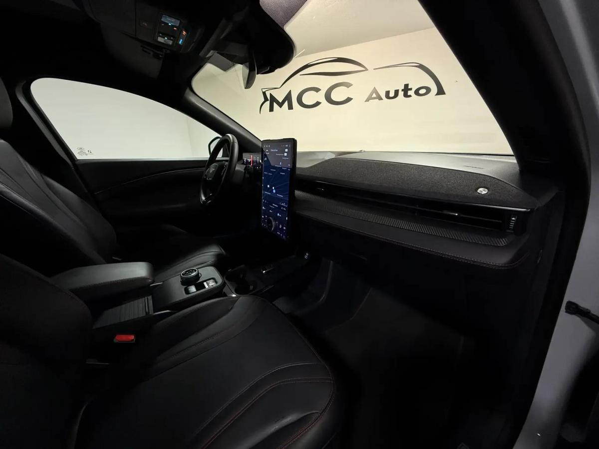 ford-mustang-mach-e-2024-eletrico-0cc