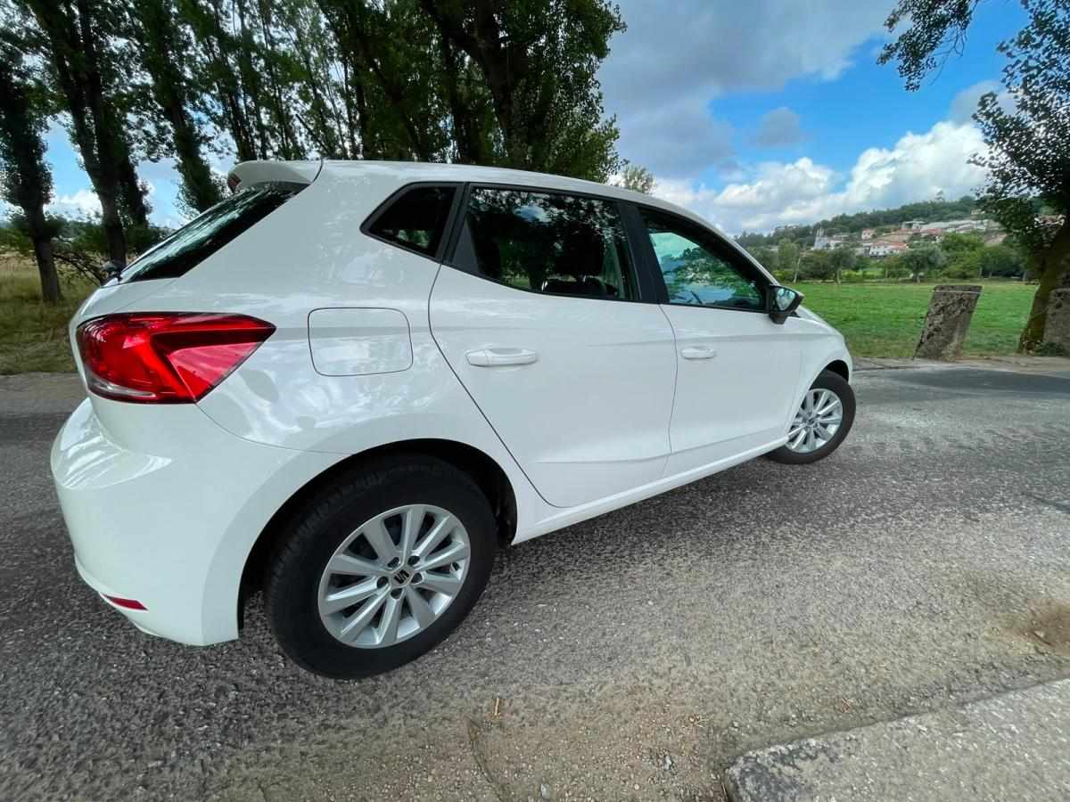 seat-ibiza-1-0-ecotsi-2023-gasolina-999cc