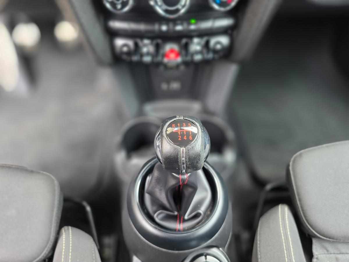 mini-hatch-1-5-2014-gasolina-1499cc