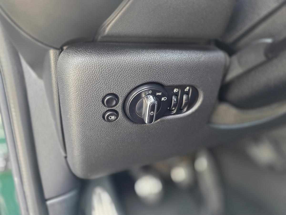 mini-hatch-1-5-2014-gasolina-1499cc