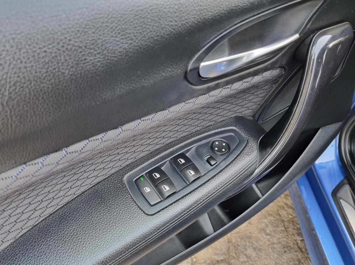 bmw-serie-1-118d-2-0-2015-diesel-1995cc