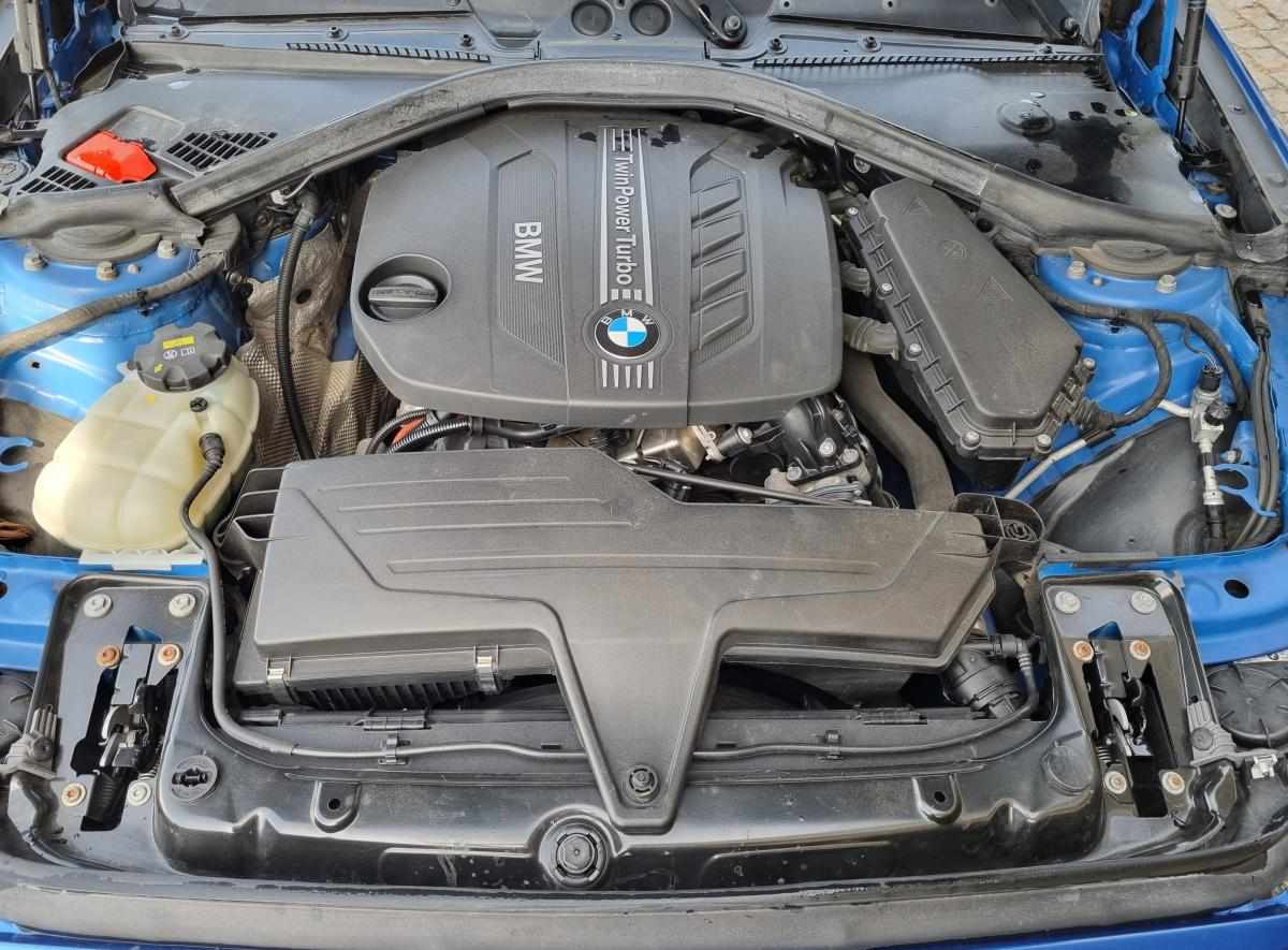 bmw-serie-1-118d-2-0-2015-diesel-1995cc