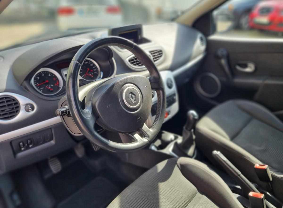 renault-clio-break-2011-diesel-1461cc