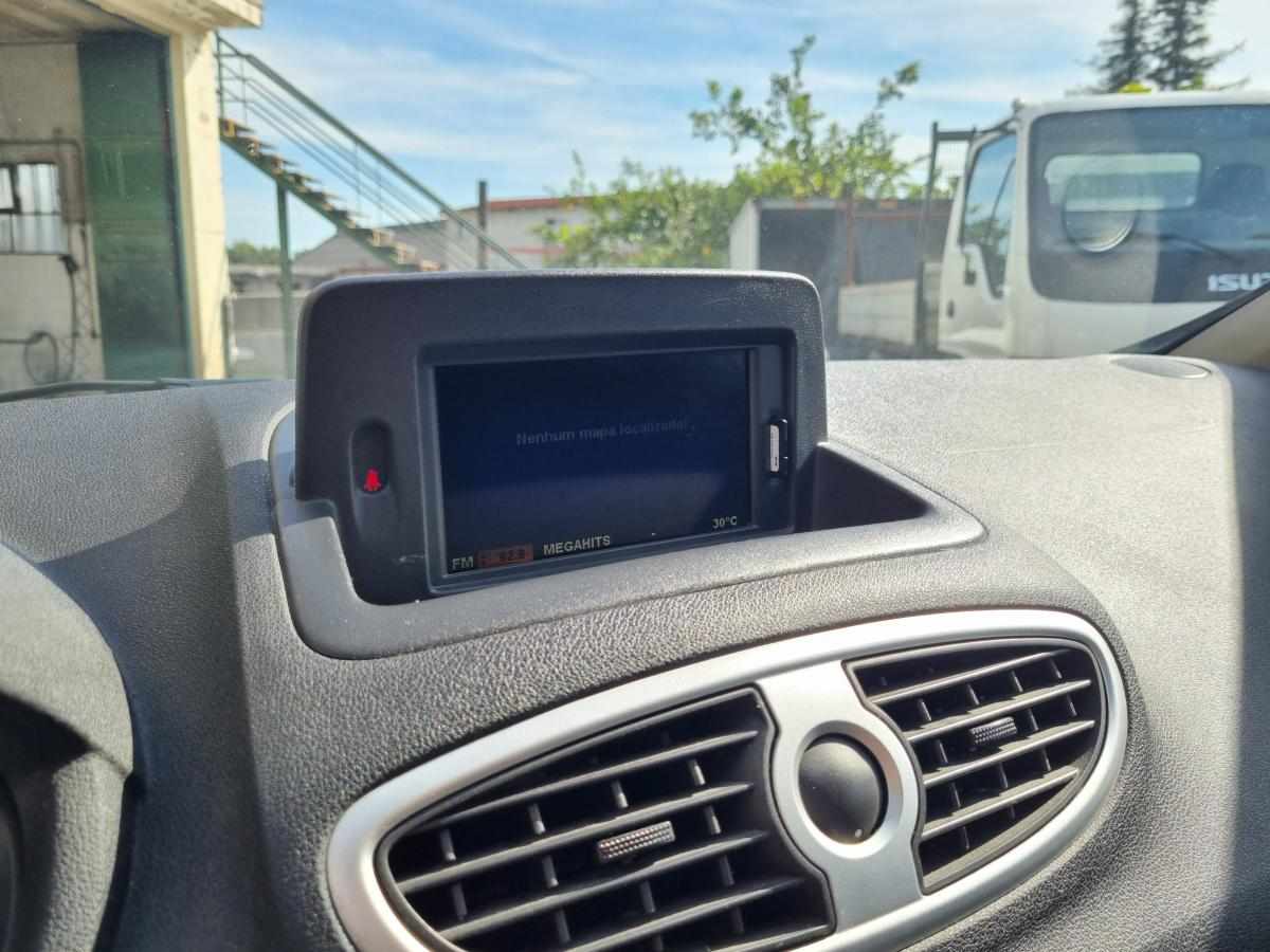 renault-clio-break-2011-diesel-1461cc