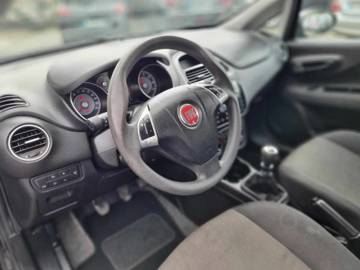 fiat-punto-1-2-2016-gasolina-1242cc