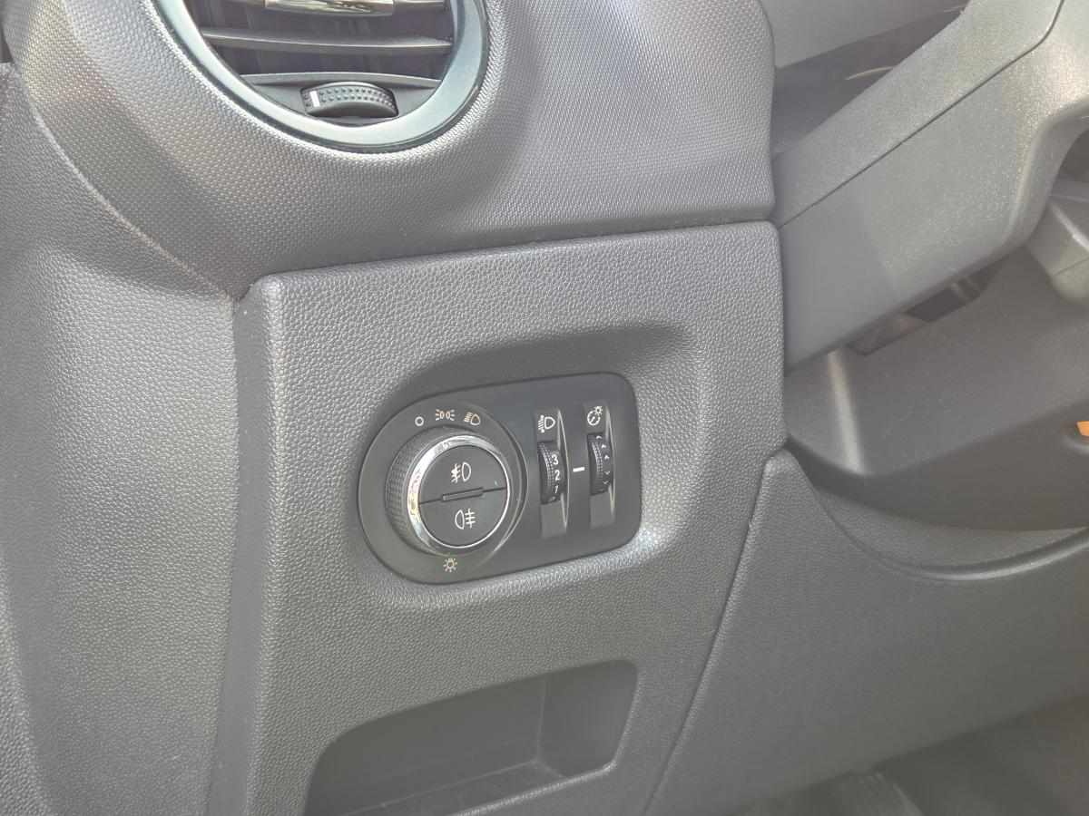 opel-corsa-1-3-cdti-2011-diesel-1248cc