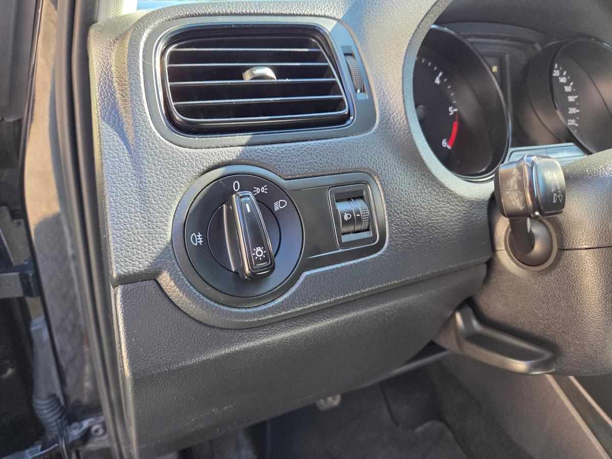 volkswagen-polo-1-4-tdi-bluemotion-2015-diesel-1422cc