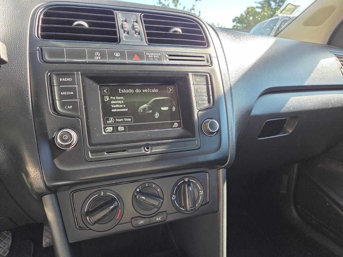 volkswagen-polo-1-4-tdi-bluemotion-2015-diesel-1422cc