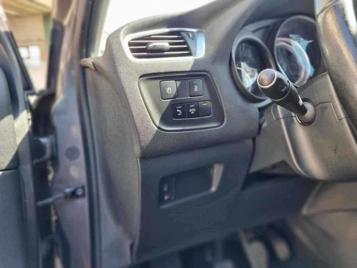 citroen-c4-1-6-bluehdi-2017-diesel-1560cc