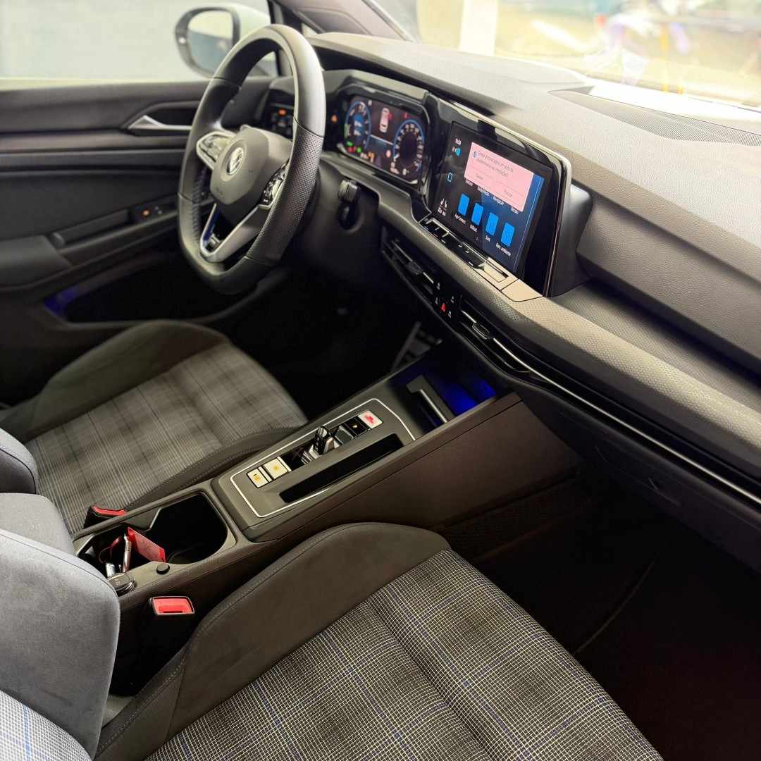 volkswagen-golf-2021-hibrido-1395cc