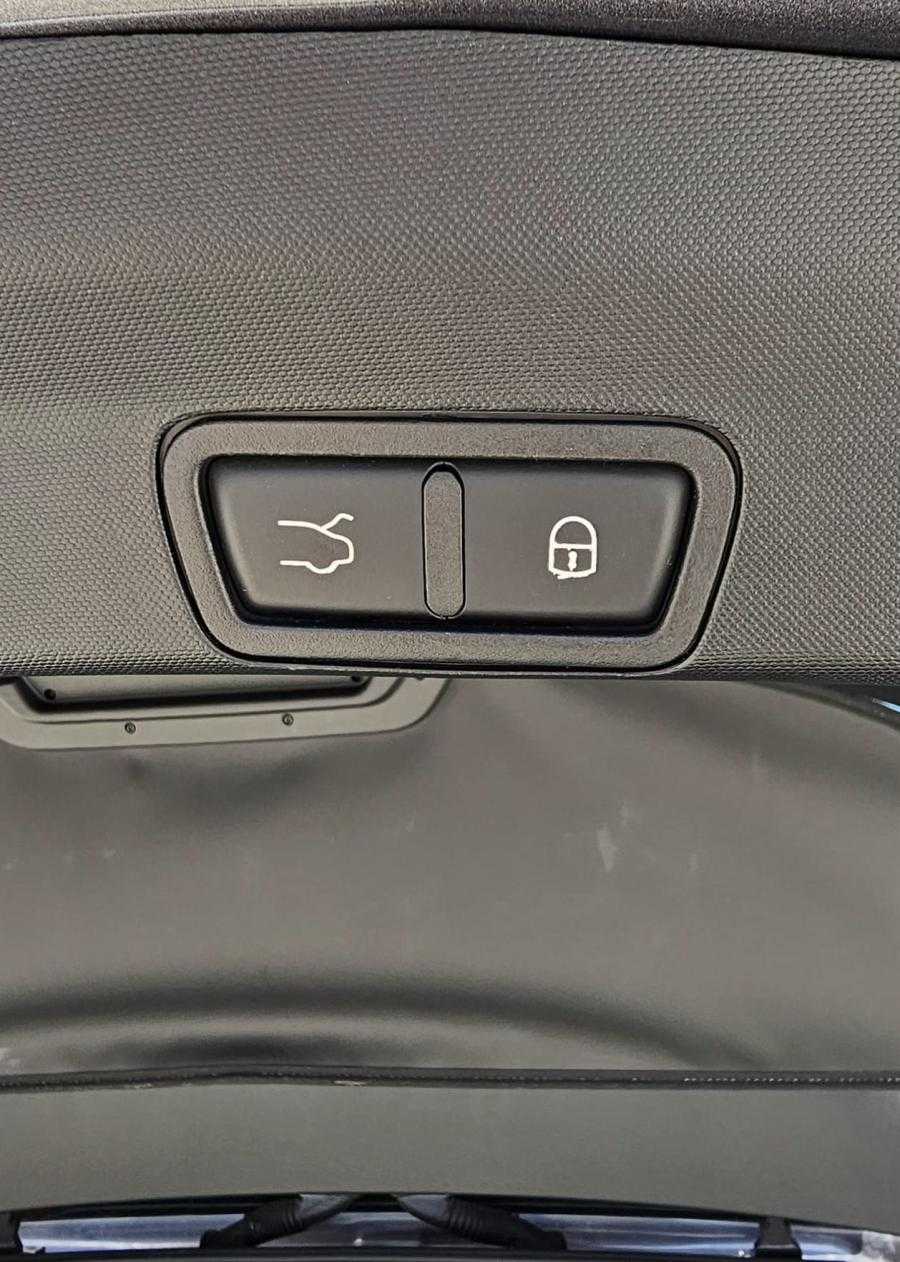alfa-romeo-stelvio-2018-diesel-2143cc