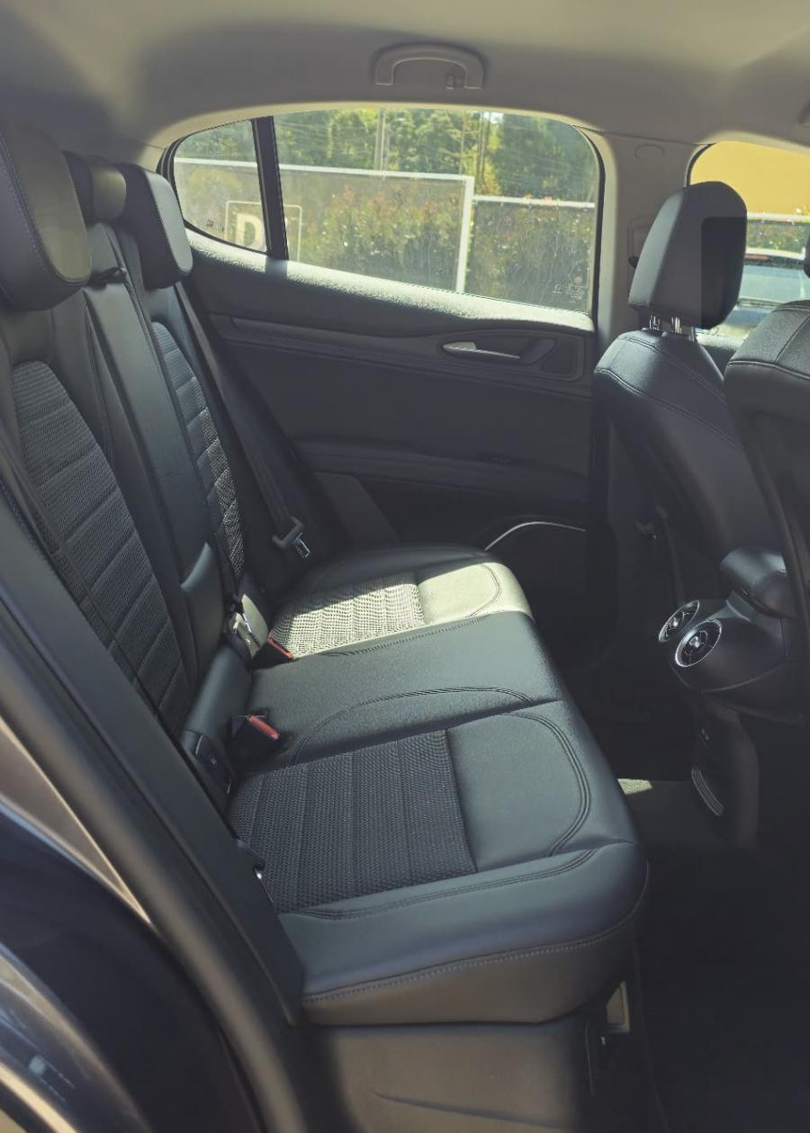alfa-romeo-stelvio-2018-diesel-2143cc