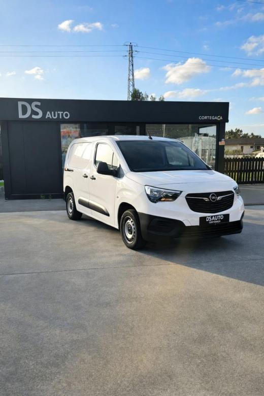 opel-combo-2021-diesel-1499cc