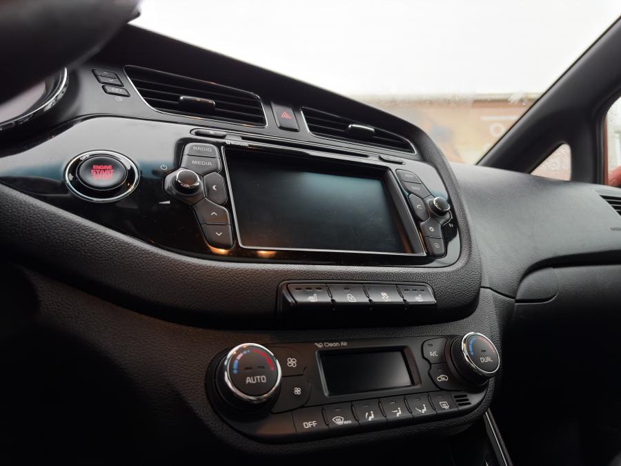 kia-ceed-2014-diesel-1582cc