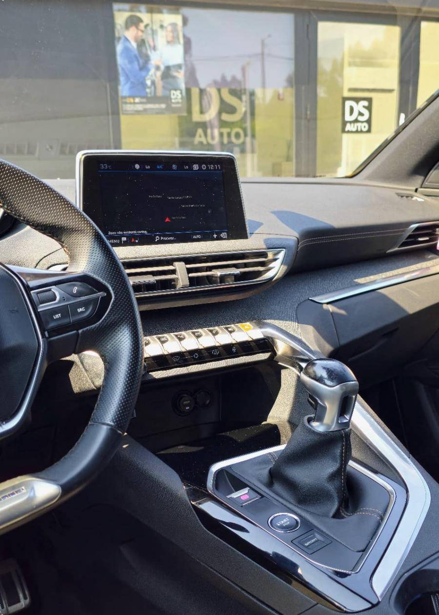 peugeot-5008-2018-diesel-1499cc