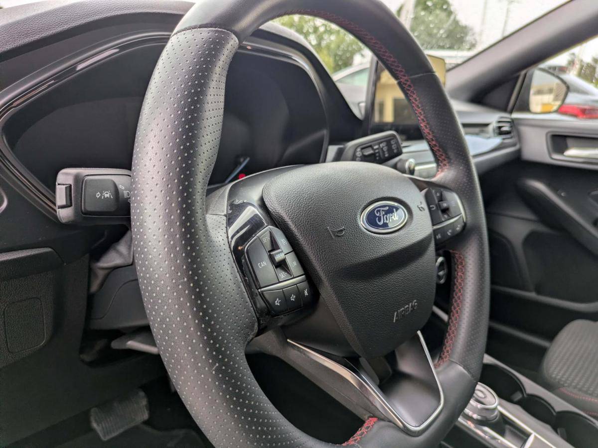 ford-focus-sw-2022-gasolina-998cc