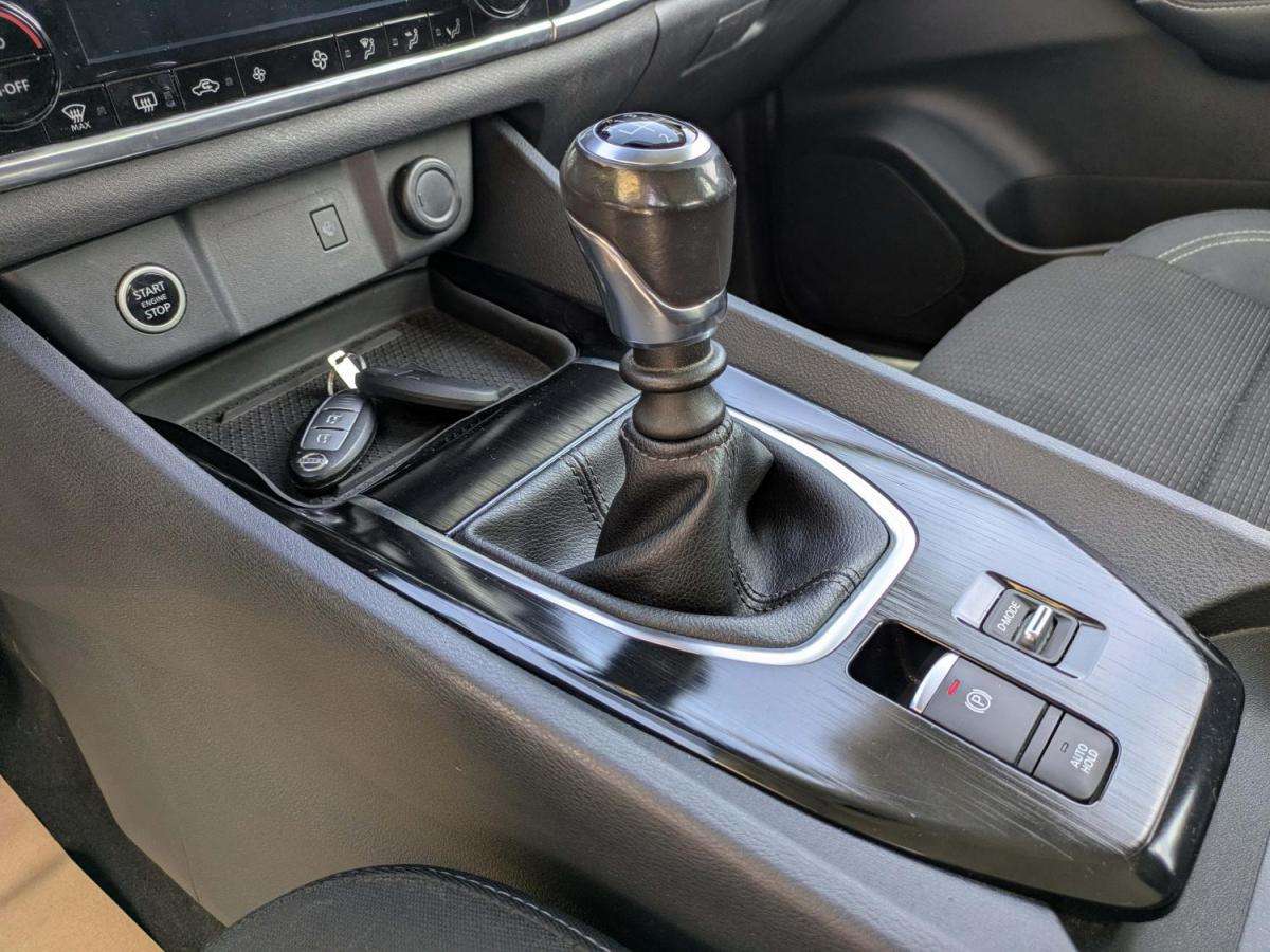 nissan-qashqai-2022-hibrido-a-gasolina-1332cc