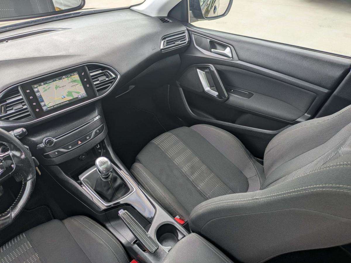 peugeot-308-sw-2015-diesel-1560cc