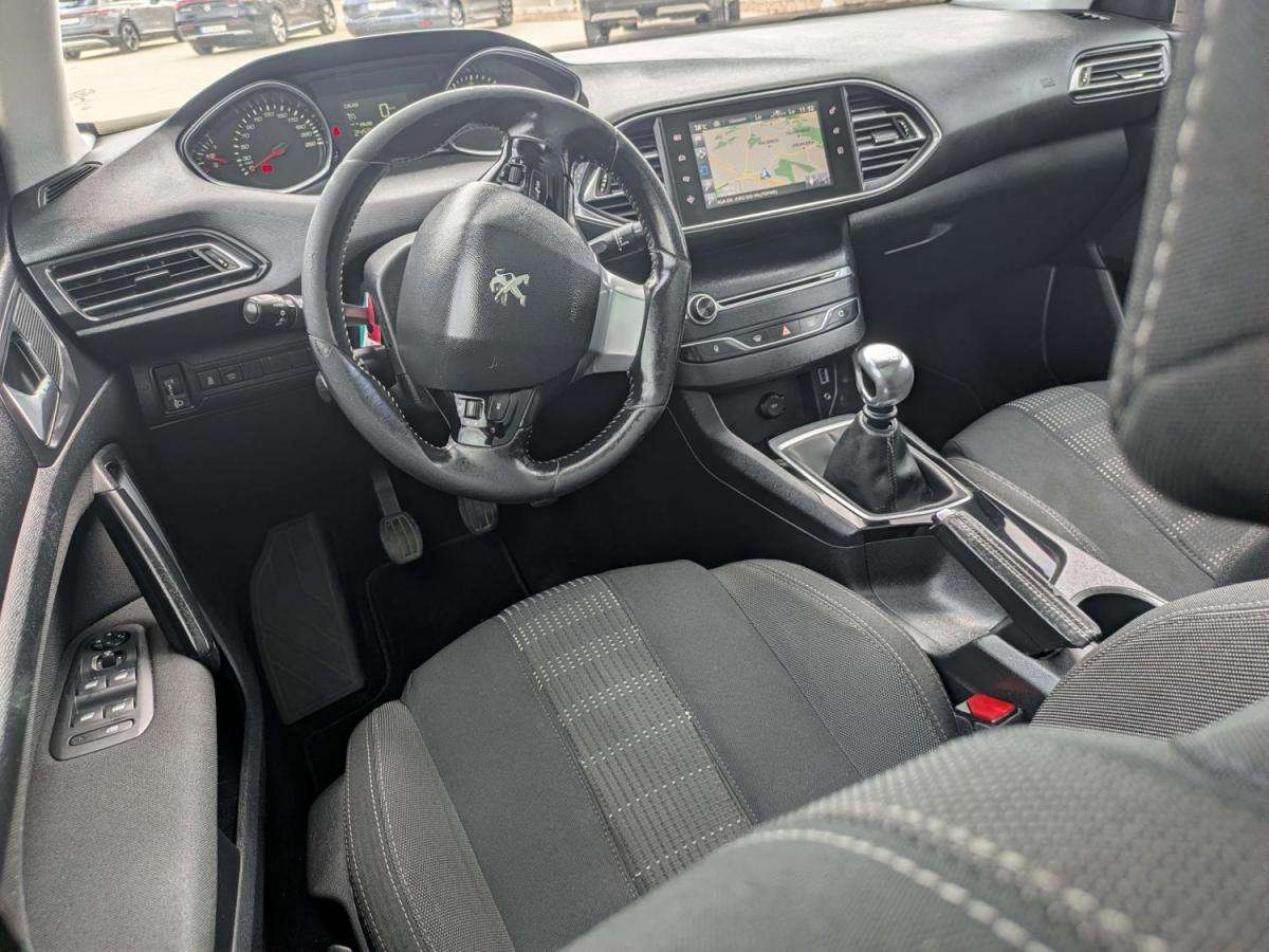 peugeot-308-sw-2015-diesel-1560cc