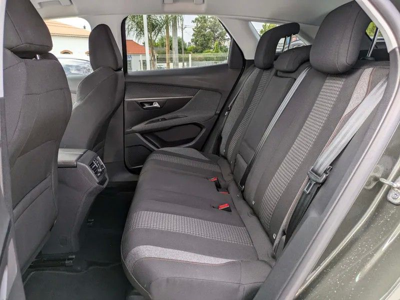 peugeot-3008-2020-diesel-1499cc