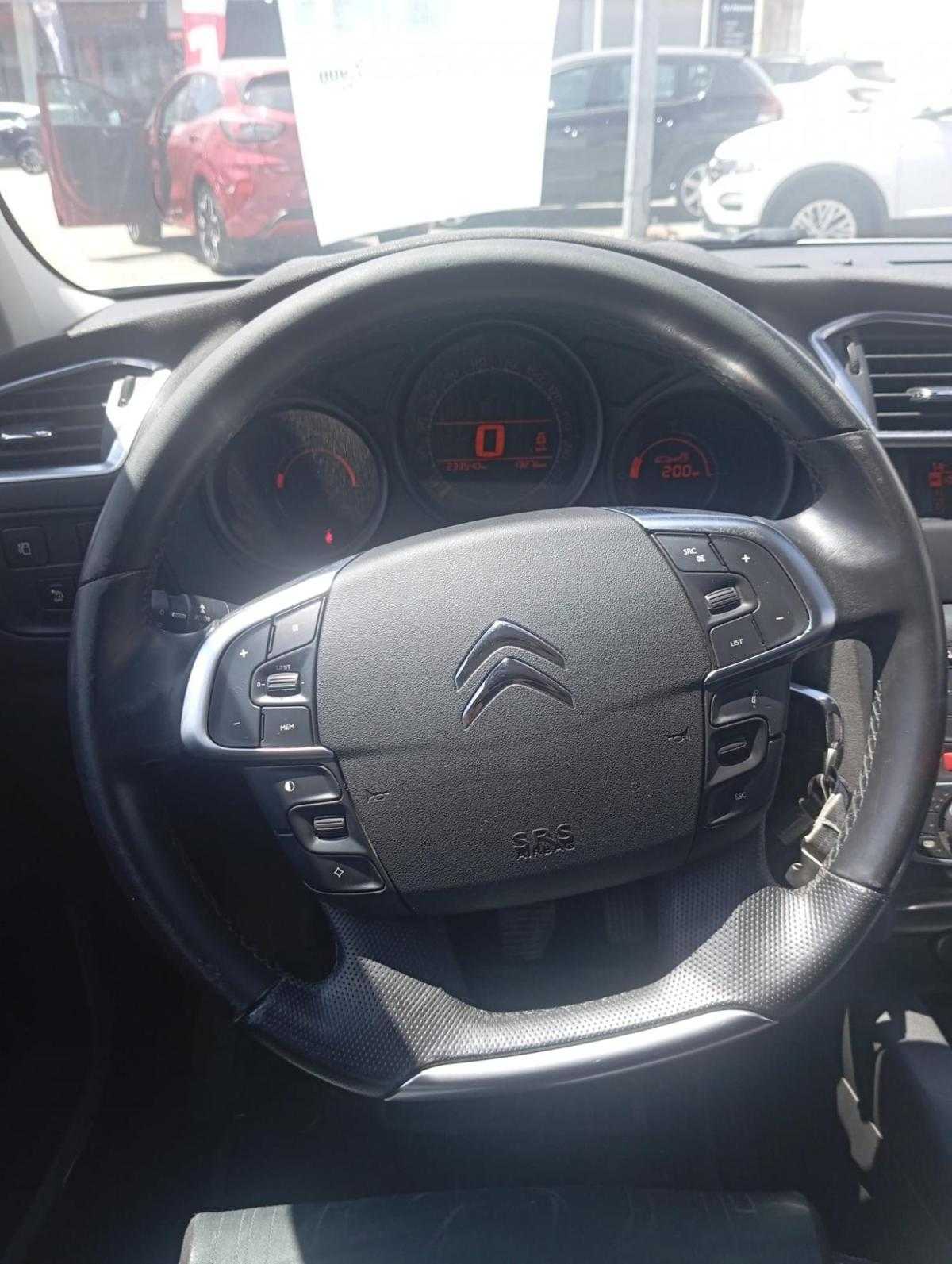 citroen-c4-2011-diesel-1560cc
