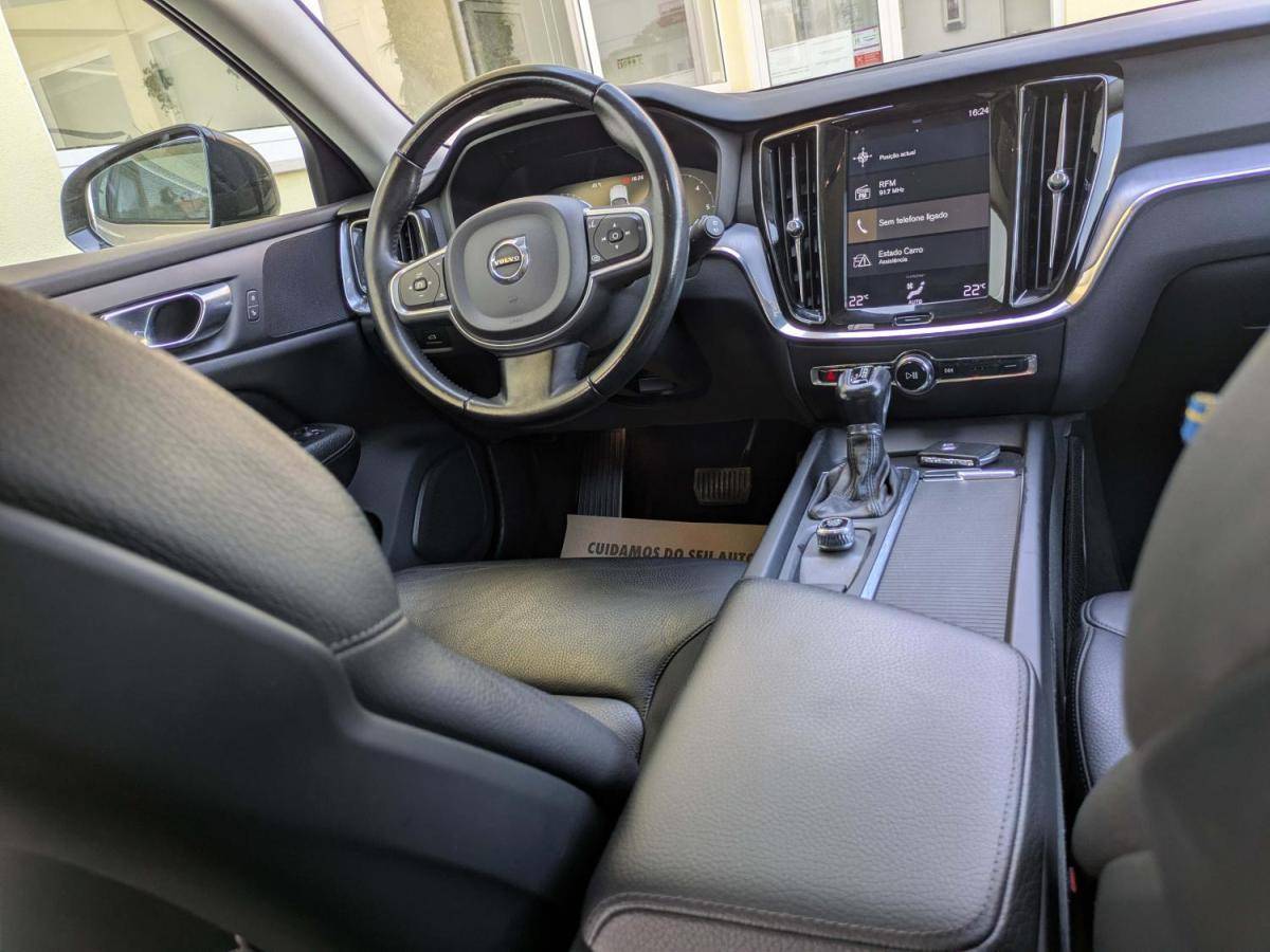 volvo-v60-2018-diesel-1969cc