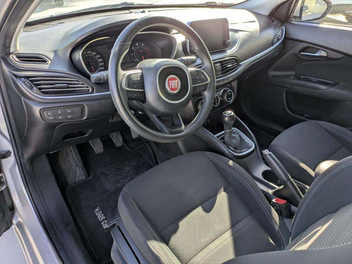 fiat-tipo-station-wagon-2018-diesel-1248cc