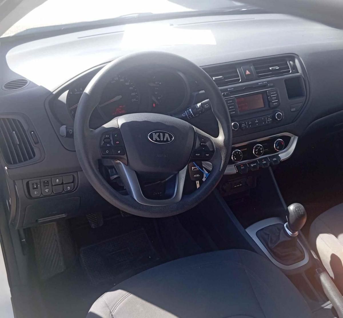 kia-rio-2015-diesel-1120cc