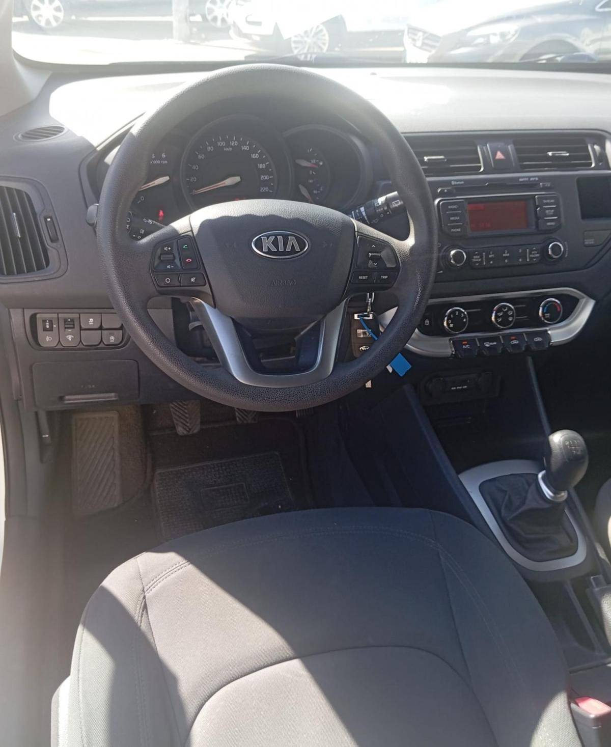 kia-rio-2015-diesel-1120cc