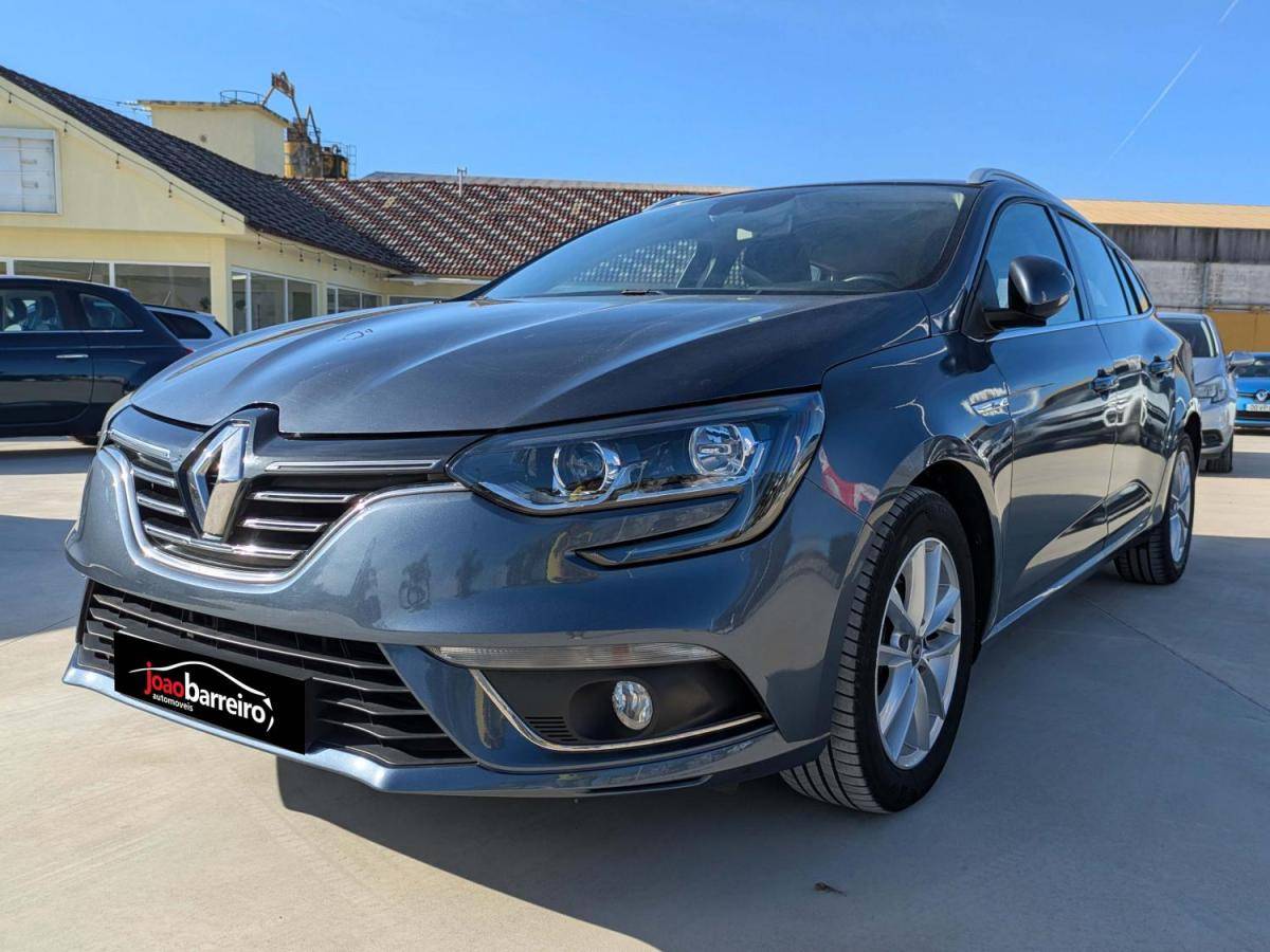 renault-megane-sport-tourer-2018-diesel-1461cc