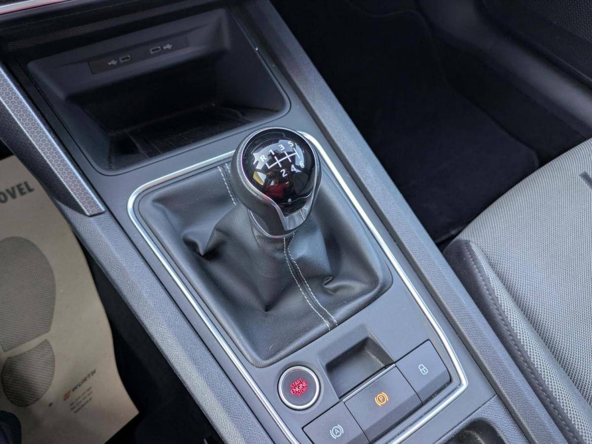 seat-leon-2022-diesel-1968cc