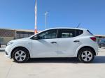 dacia-sandero-2024-hibrido-a-gasolina-999cc