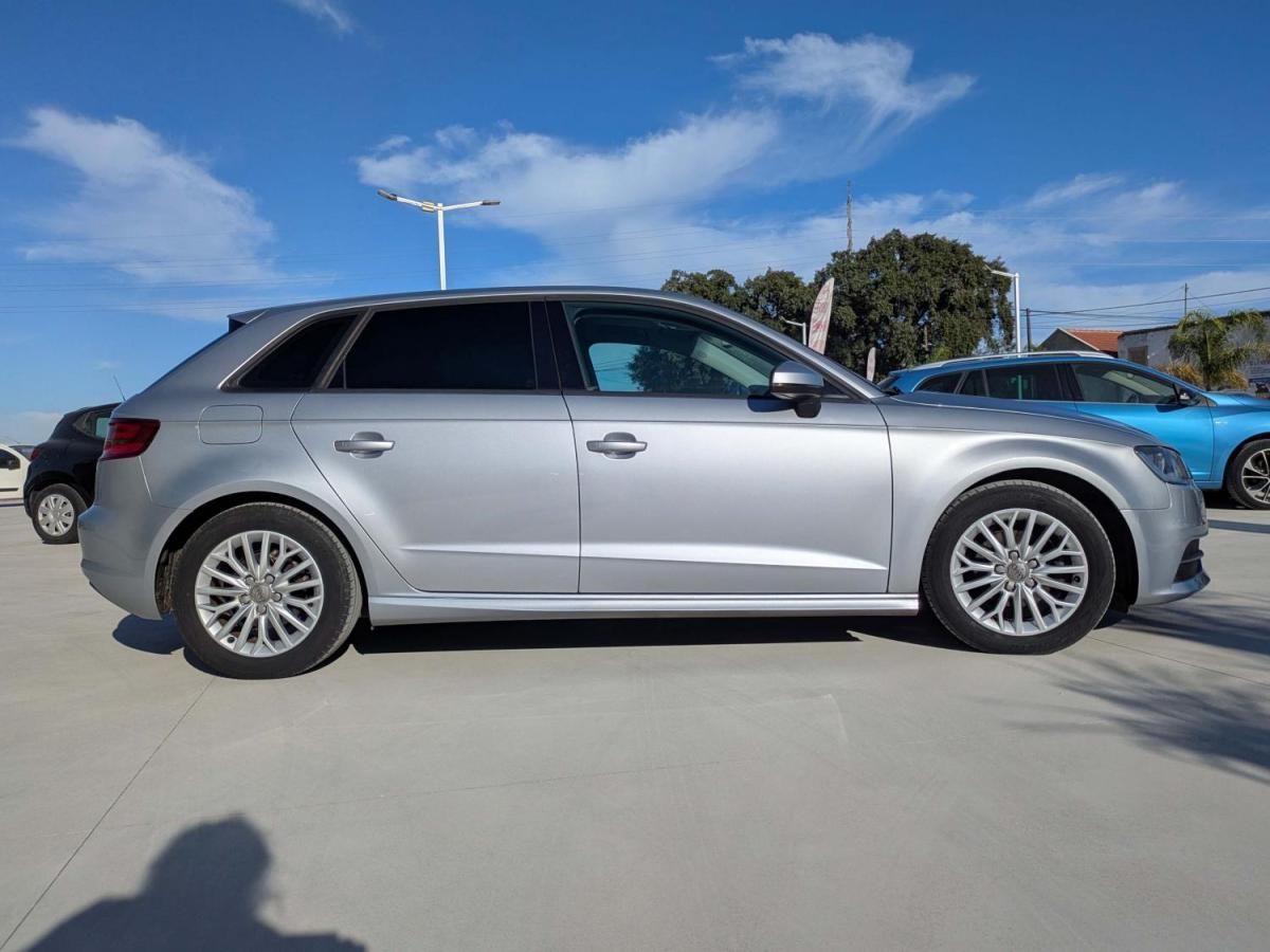 audi-a3-sportback-2015-diesel-1598cc