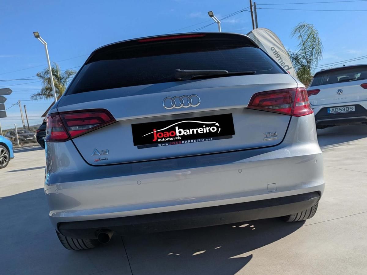 audi-a3-sportback-2015-diesel-1598cc
