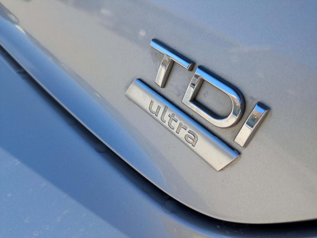 audi-a3-sportback-2015-diesel-1598cc